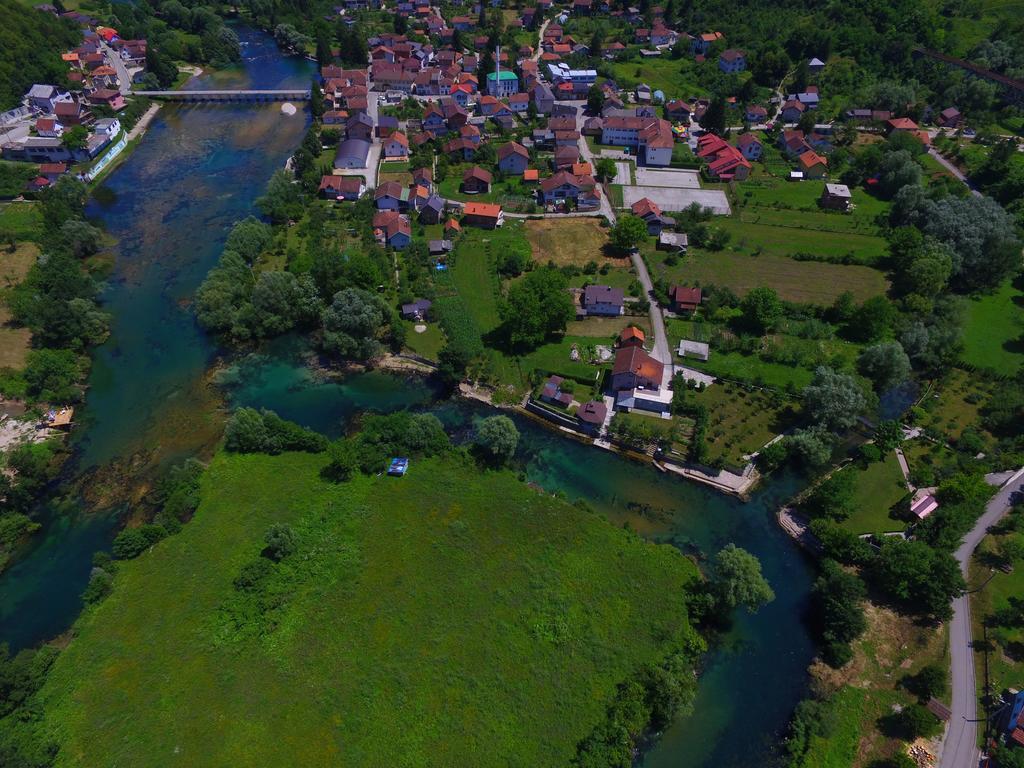Domacinstvo Una-Ostrovica Kulen Vakuf Zewnętrze zdjęcie
